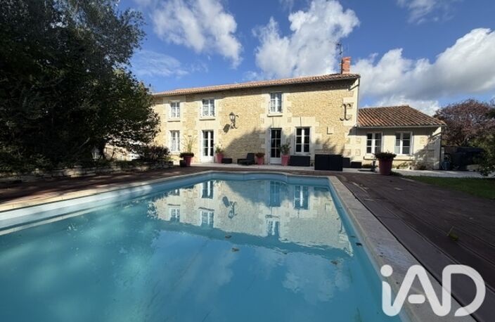 Vente Maison/villa 9 pièces — photo 2