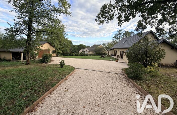 Vente Maison/villa 7 pièces — photo 3