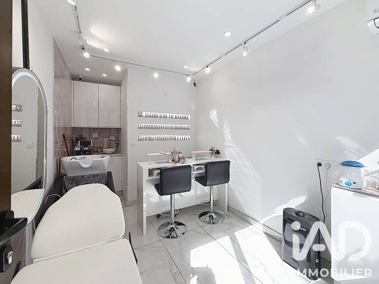 Vente Local commercial 18 m&sup2; — photo 1