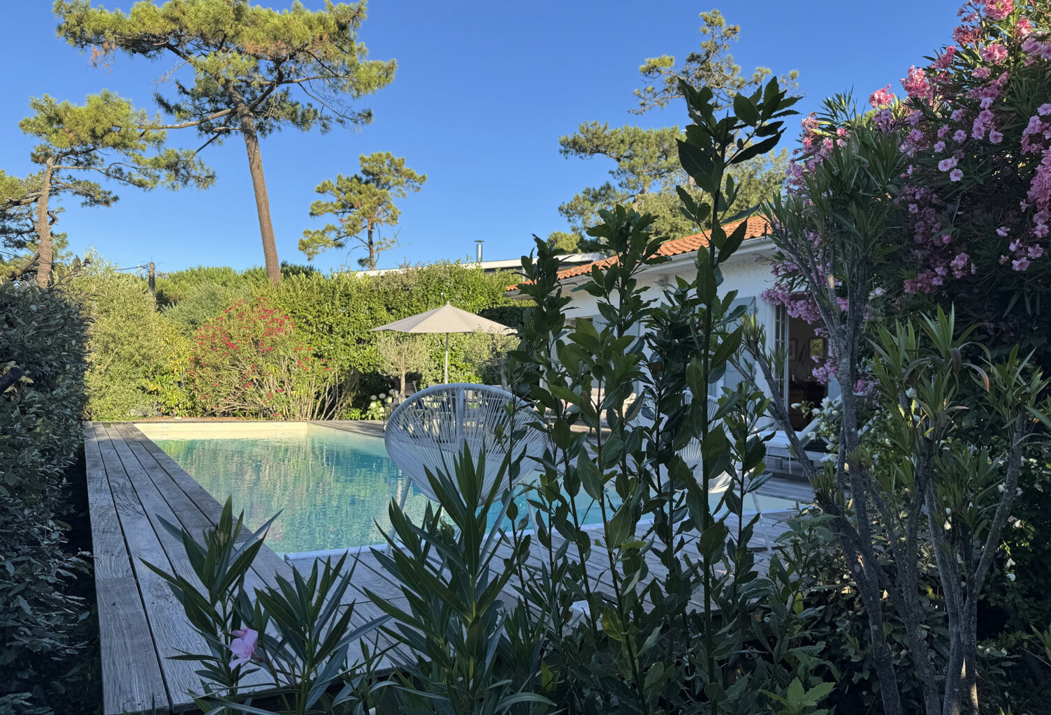  VAUX/MER -  Élégante villa avec piscine, proche plage  - AU — photo 1