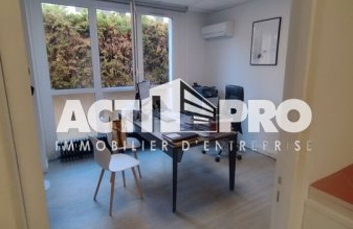 Bureaux à louer — photo 5