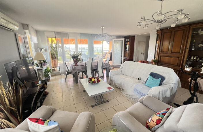 LA GARDE T4 110M2 STANDING VENDU EN NUE PROPRIETE — photo 4