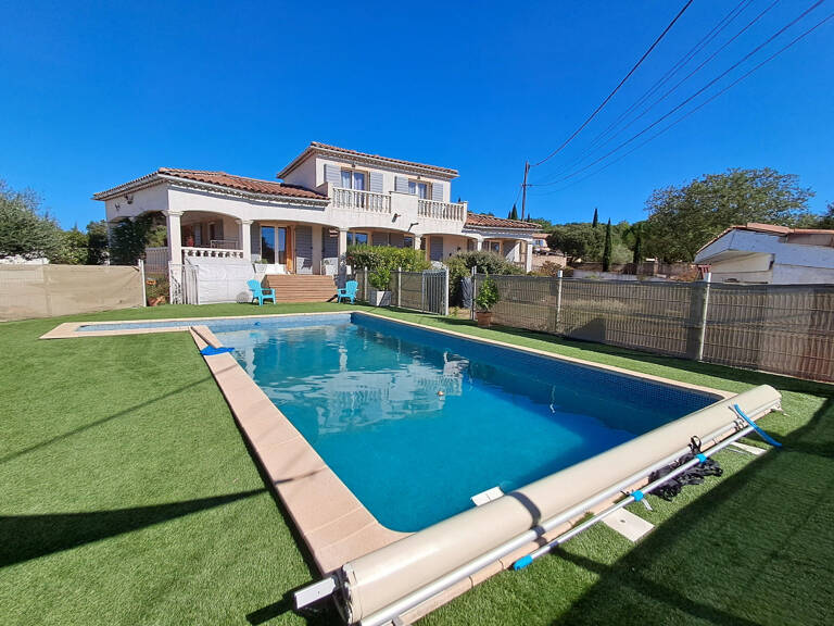 A VENDRE - Secteur Quissac - BELLE VILLA CONFORTABLE AVEC PISCINE- — photo 1