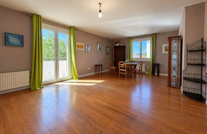 CRAN-GEVRIER  Un T3 agréable avec balcon, à découvrir ! — photo 2