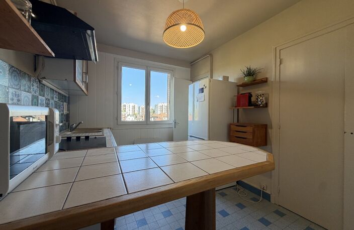 CRAN-GEVRIER  Un T3 agréable avec balcon, à découvrir ! — photo 5