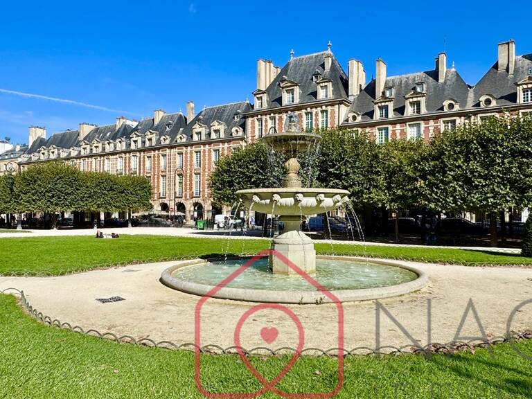 EXCLUSIVITE - PLACE des VOSGES - STUDIO LUMINEUX CALME  — photo 1