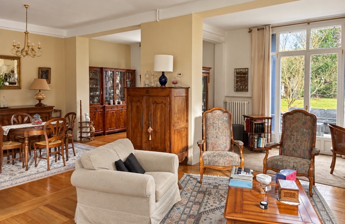 NOGENT-LE-ROI   DEMEURE DE CHARME DE 325 M2   PARC ARBORÉ, P — photo 2
