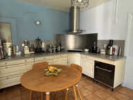 Maison familiale avec grand terrain de 5300 m2 - LAMBESC — photo 3