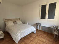 Maison familiale avec grand terrain de 5300 m2 - LAMBESC — photo 4