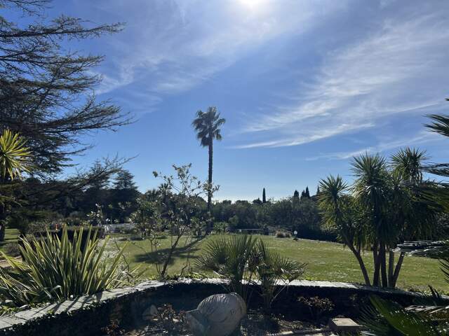 SUPERBE T3 REZ DE JARDIN dans résidence avec PISCINE — photo du bien