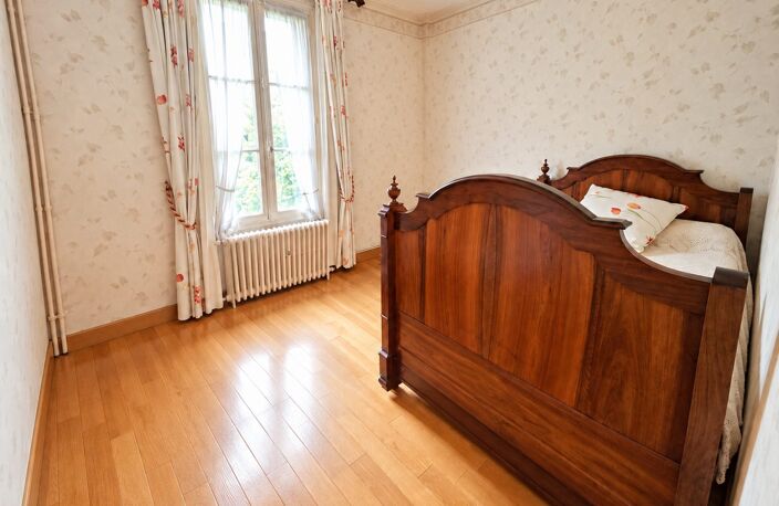 Prébendes vie rez de chaussée  Maison 5 chambres et jardin — photo 5