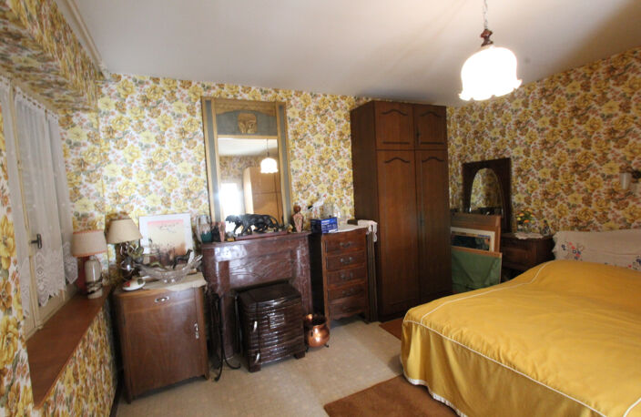 Maison ancienne à rénover proche la Charité — photo 3