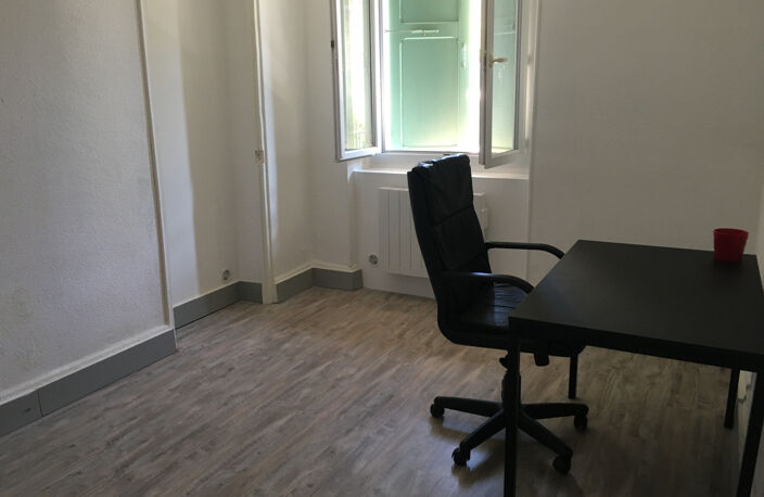 APPARTEMENT  MEUBLE Type 3 — photo 4