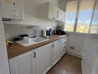 CANNES   AGREABLE 3P MEUBLÉ RÉNOVÉ 54 M2   APERÇU MER — photo 3
