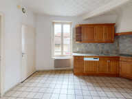 À LOUER MAISON DE VILLE 620 /mois — photo 2