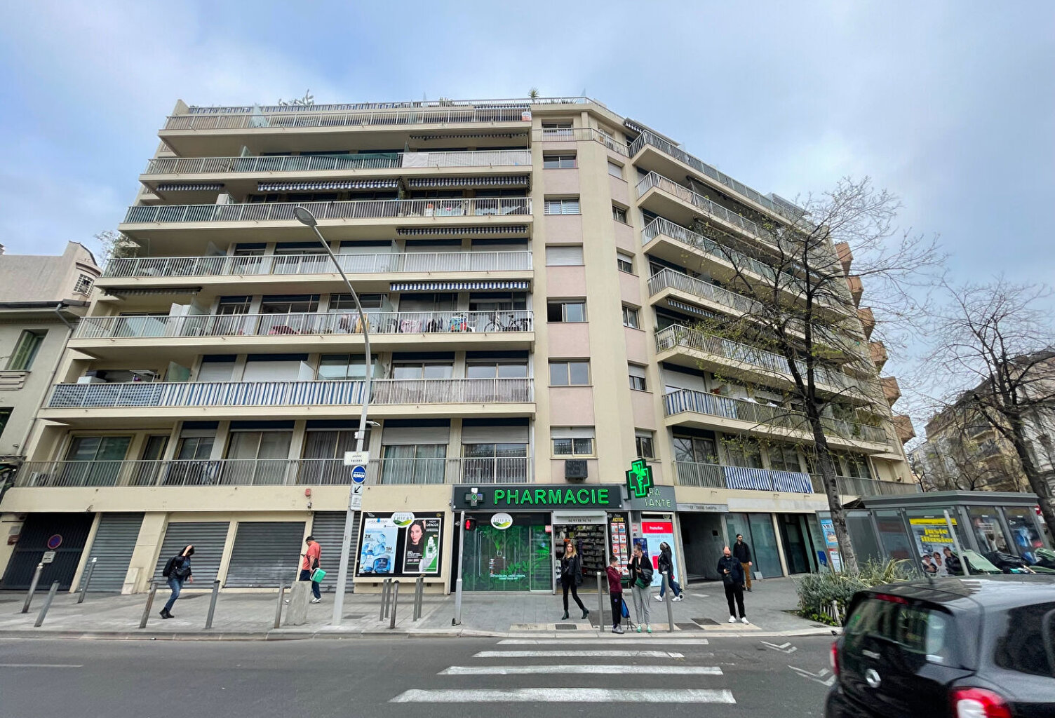 GARAGE BOX SÉCURISÉ 62 BOULEVARD GAMBETTA — photo 1