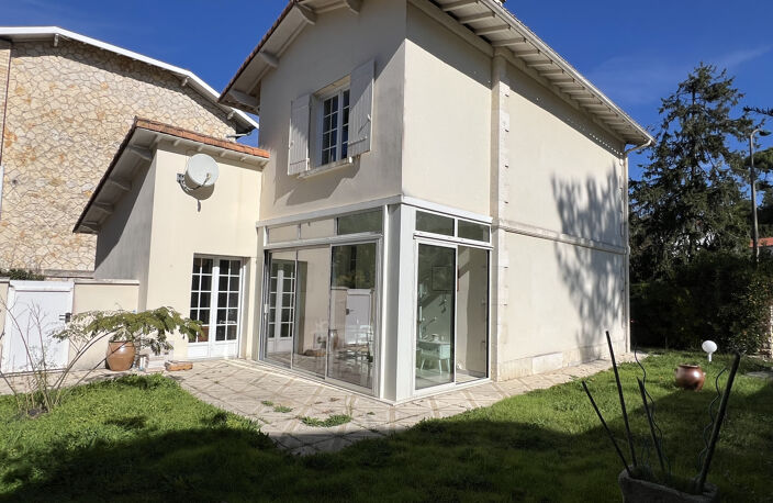 ROYAN - QUARTIER DU PARC - 150 M PLAGE - MAISON 3 CHAMBRES avec JARDIN — photo 2