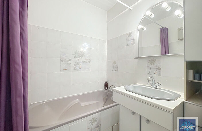 Appartement Nice 4 pièces - AVENUE SAINTE MARGUERITE — photo 5
