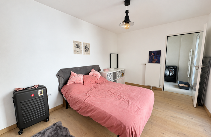 EN EXCLUSIVITÉ - SECTEUR PAIX / CATHEDRALE - APPARTEMENT TYP — photo 3