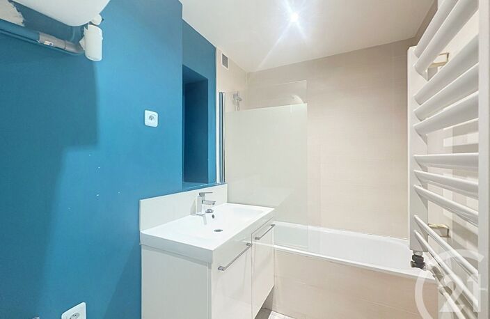 Location appartement 3 pièces 65 m² à Thiais (94320) — photo 5