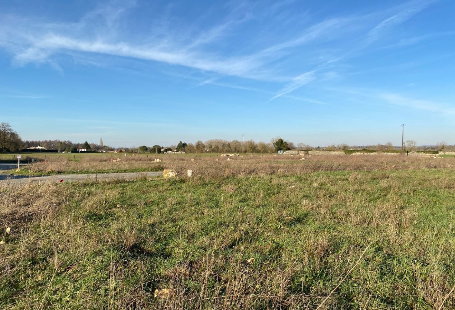 Terrain à bâtir à Port-d'Envaux (17350) — photo 1