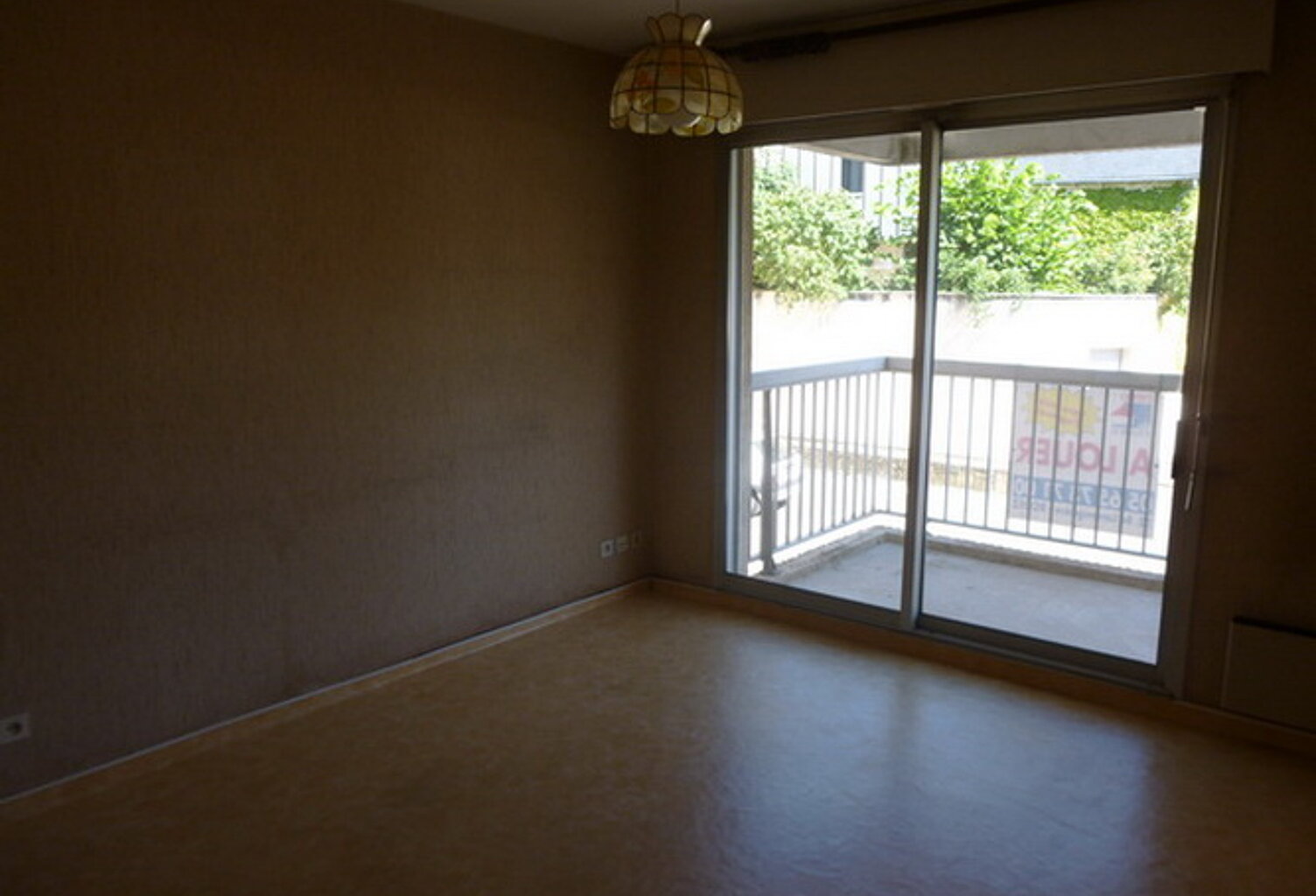 LOCATION T1BIS RODEZ SANS FRAIS D'AGENCE — photo 1