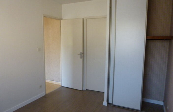 LOCATION T1BIS RODEZ SANS FRAIS D'AGENCE — photo 5