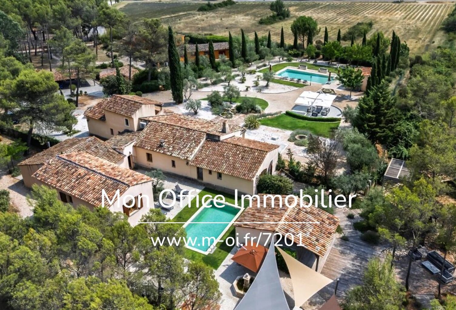 Référence : 7201-VCL - Domaine d'exception XVIII avec dépendances - Tourisme, évènementiel, regroupement familial - 13100 AIX EN PROVENCE — photo 1