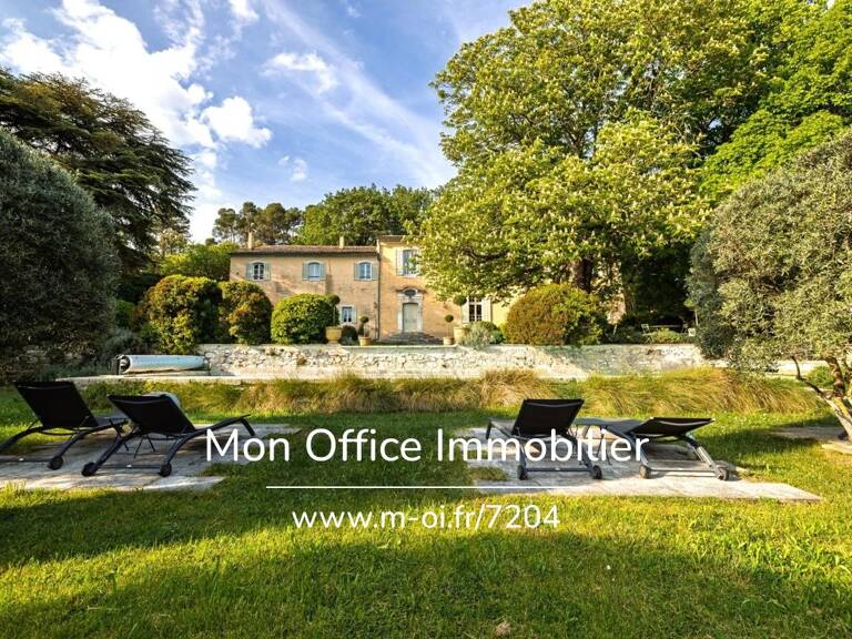 Référence : 7204-VCL - Bâtisse 17ème avec deux bastides, 5 appartements - Parc sur 1 hectare - 13 100 AIX EN PROVENCE — photo 1