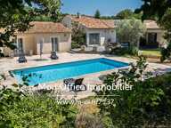 Référence : 7137-VCL. - Maison de plain pied - jardin paysager, calme absolu - 4 chambres 1 bureau - Simiane Collongue — photo 4