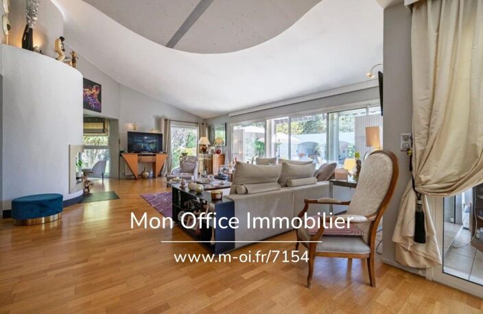 Référence : 7154-VCL. - Maison dans un cocon de verdure - 3 chambres, un bureau, une dépendance - BOUC BEL AIR — photo 5