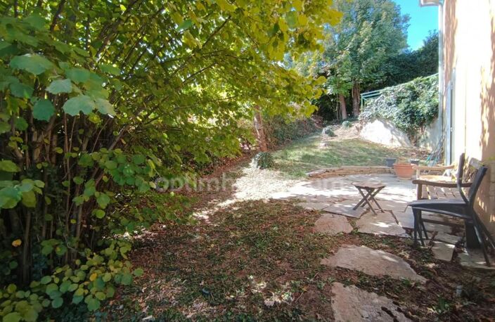 Maison à vendre à Collonges-au-Mont-d’Or (69660) – 170 m² sur terrain de 1 700 m² à bâtir — photo 3