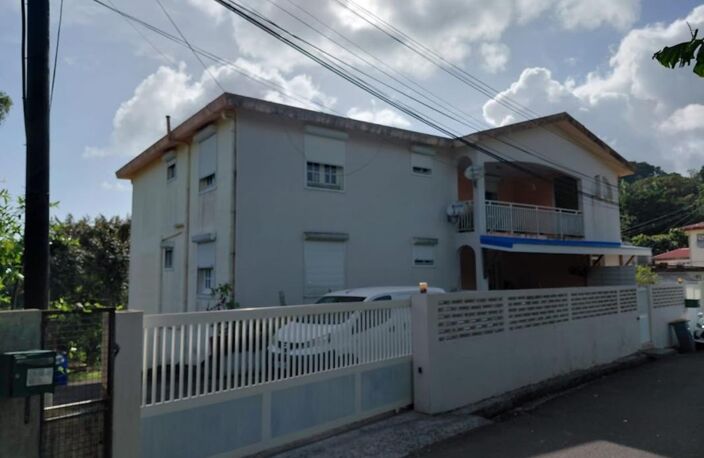 Immeuble de rapport – Quartier Morne Laurent-Tivoli – Fort de France — photo 2