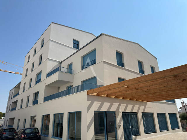 LA ROCHELLE ? À LOUER T2 NEUF DE 45 M² AVEC TERRASSE ET PARKING PRIVATIF — photo du bien