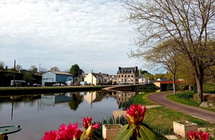 Immeuble à vendre ROHAN 56580 Morbihan Bretagne Centre — photo 2