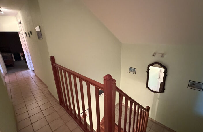 Grande maison 180 m2 habitable avec balcon et dépendance — photo 2