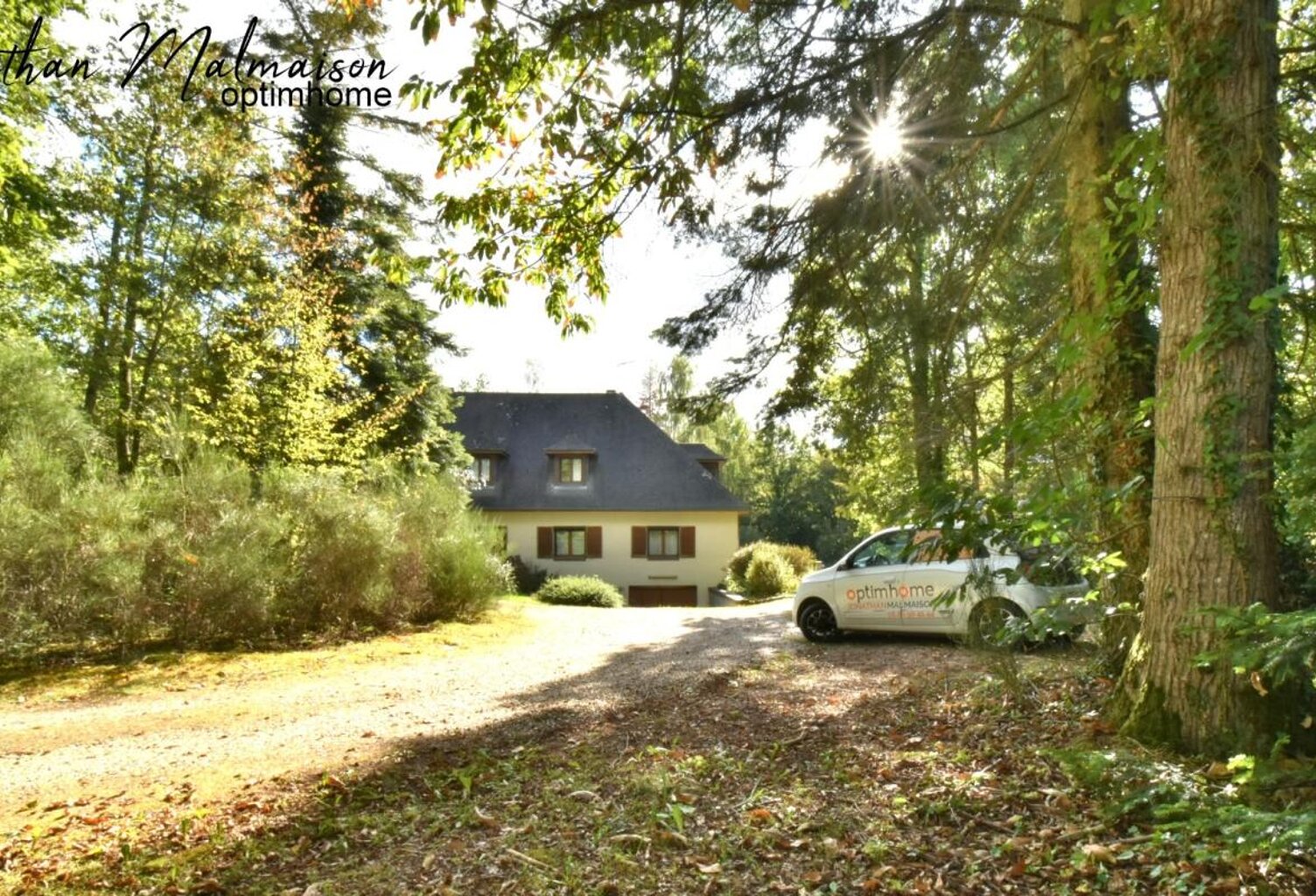 Proche Conches-en-Ouche – Maison traditionnelle avec 6 chambres, dont 2 suites au rez-de-chaussée, sur un hectare en partie boisé — photo 1