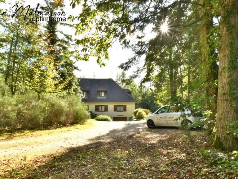 Proche Conches-en-Ouche – Maison traditionnelle avec 6 chambres, dont 2 suites au rez-de-chaussée, sur un hectare en partie boisé — photo 1