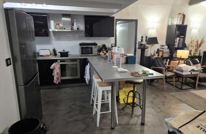 Duplex-Terrasse avec vue imprenable centre Niort (79) à vendre — photo 3