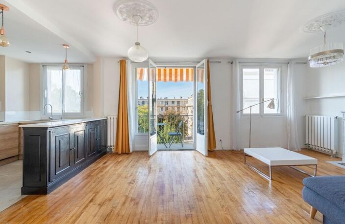 MAISONS-ALFORT (94700) – SECTEUR VERT DE MAISON – T3/T4 – 74M2 – TRÈS CALME ET TRÈS LUMINEUX – TRAVERSANT - BALCON – CAVE — photo 3