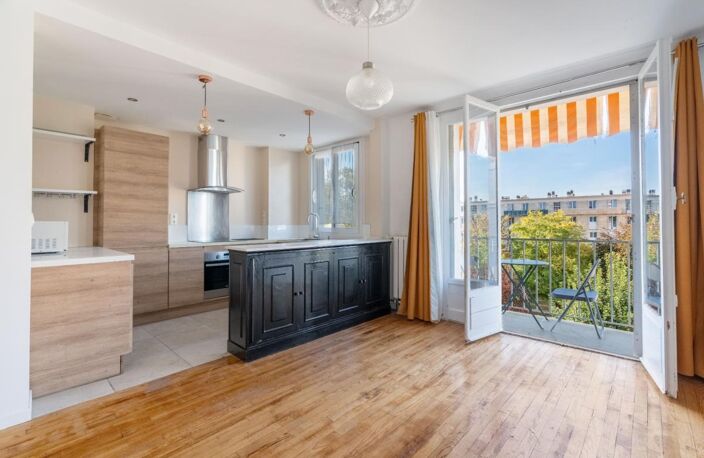 MAISONS-ALFORT (94700) – SECTEUR VERT DE MAISON – T3/T4 – 74M2 – TRÈS CALME ET TRÈS LUMINEUX – TRAVERSANT - BALCON – CAVE — photo 4