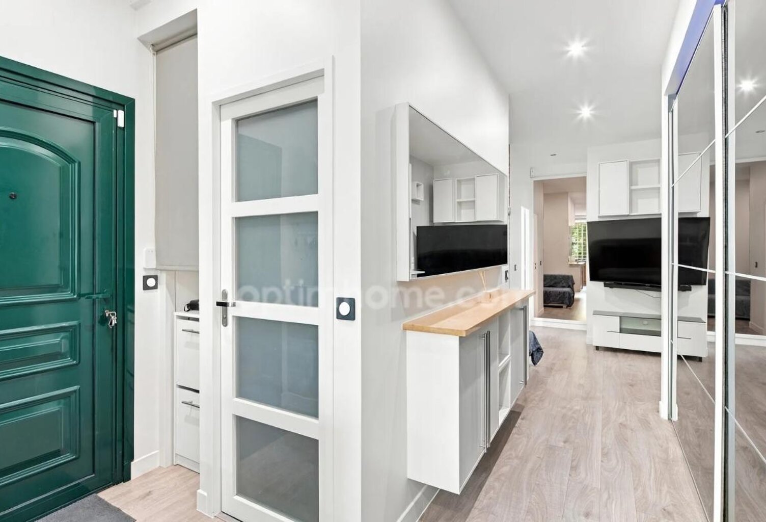 Appartement 3 pièces rénové à proximité des commodités à Oullins — photo 1