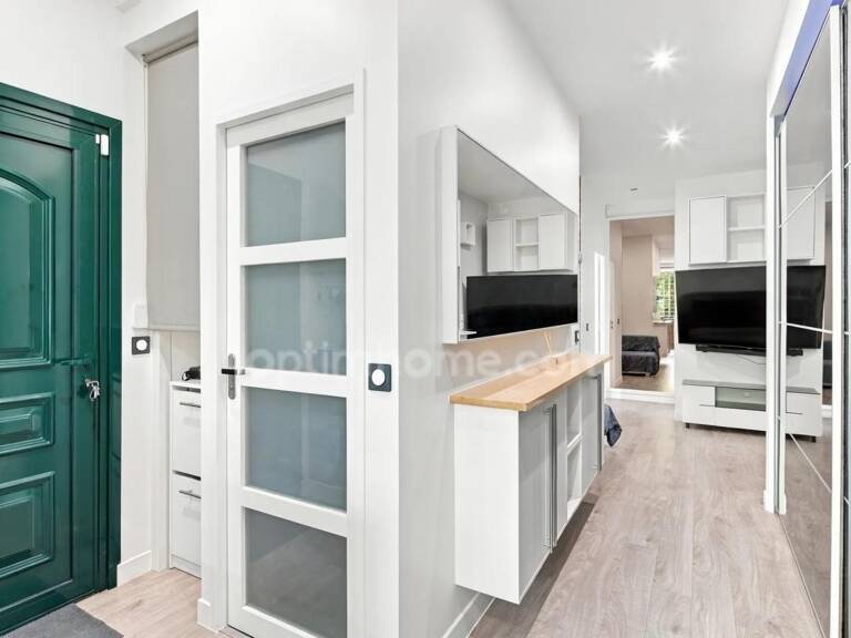Appartement 3 pièces rénové à proximité des commodités à Oullins — photo 1