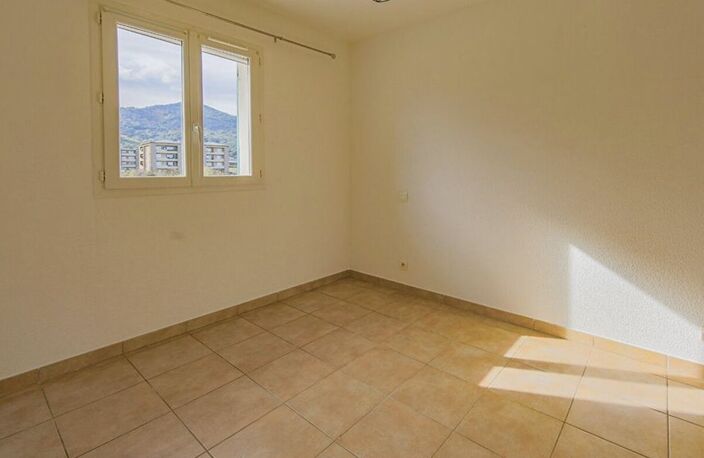 Appartement T2 vide Torra Vescovato — photo 3