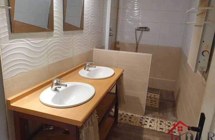 Maison de village de 115m2 à CHEMINON — photo 5