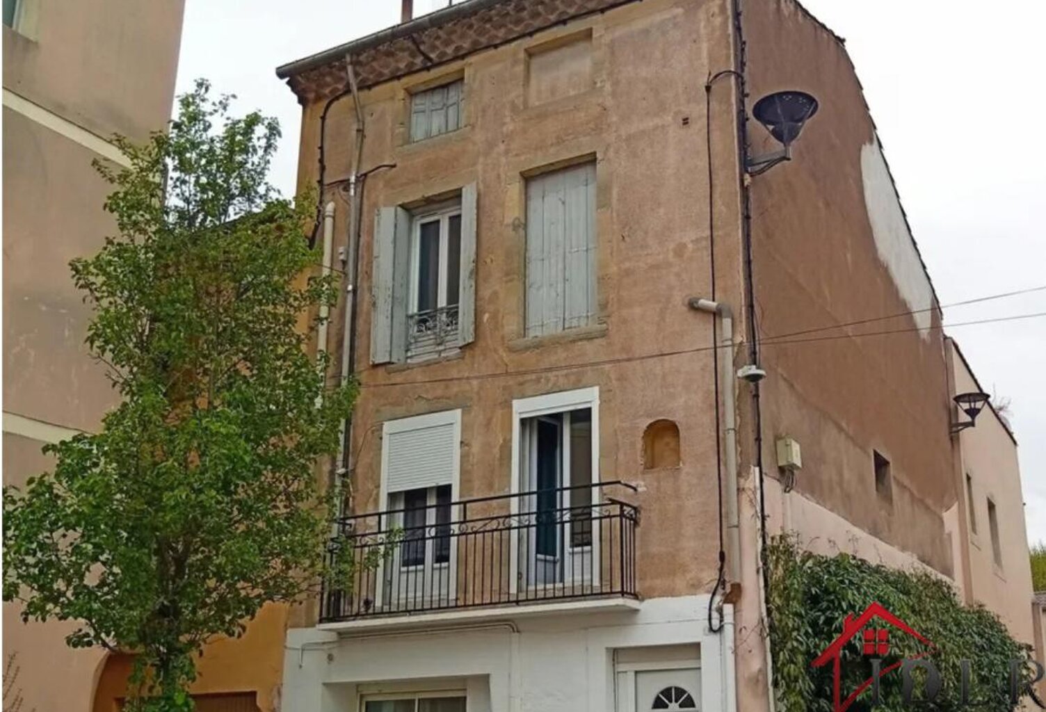 Immeuble à Bédarieux (34600) — photo 1