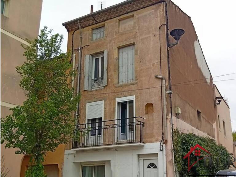 Immeuble à Bédarieux (34600) — photo 1