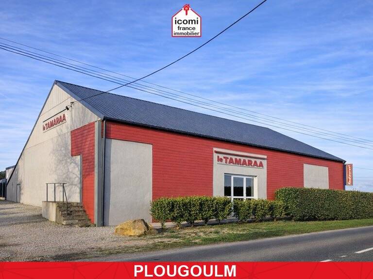 FINISTERE - Plougoulm (29250) - A VENDRE - BATIMENT DE 500M² TOUT USAGE SUR +2200M² DE TERRAIN CONSTRUCTIBLE - USAGE ACTUELLE SALLE DE RECEPTION - PARKING - RARE - SPECIAL INVESTISSEUR — photo 1