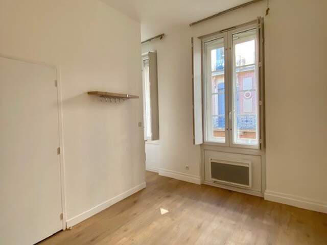 Location T1 de 15.25 m² Capitole proche Fermat — photo du bien
