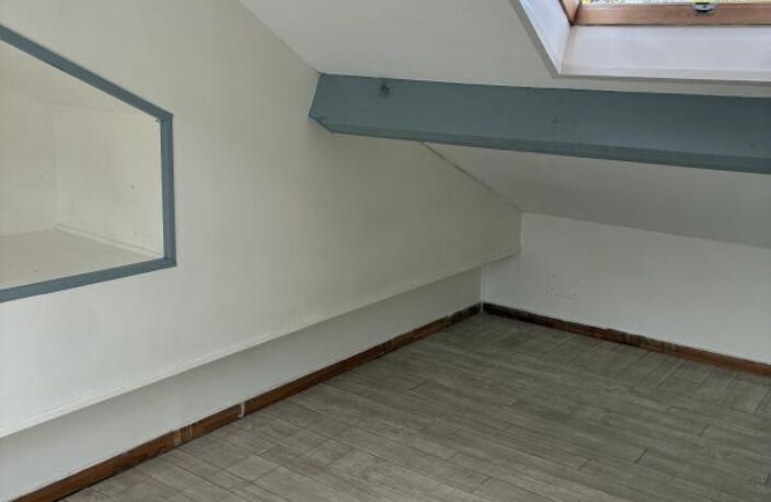 T2 — photo 4